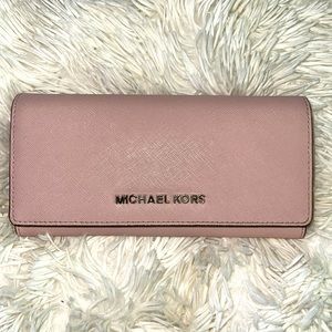 Michael Kors Pink Wallet